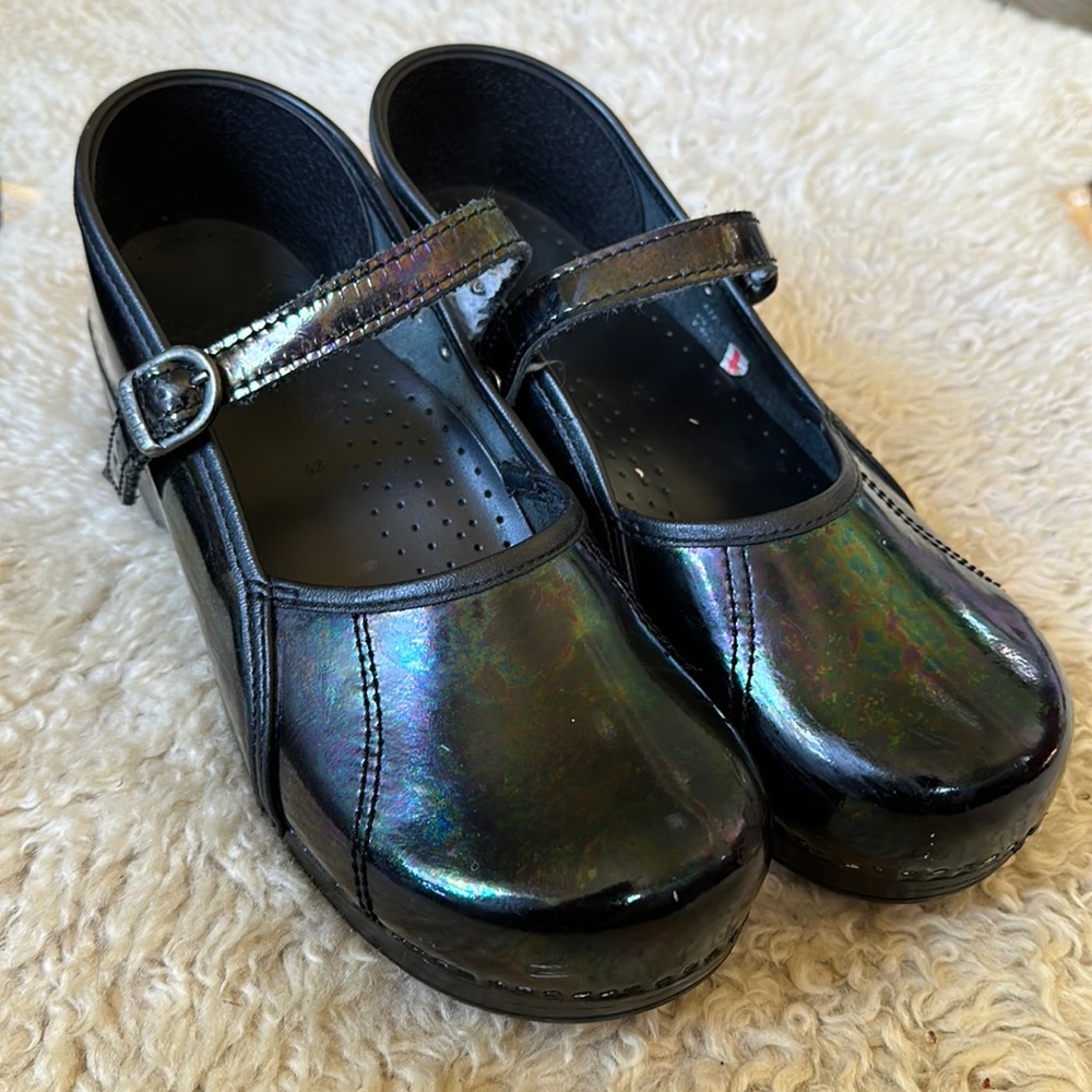 Dansko Mary Jane oil slick color EU 42 good condition clog